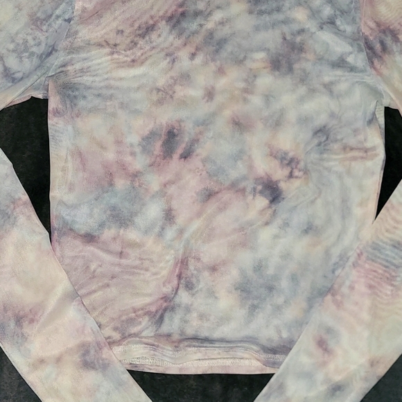 Pastel Galaxy Mesh Long Sleeve - Picture 3 of 4